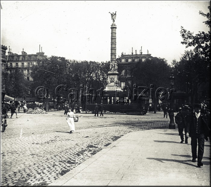place du chatelet.jpg